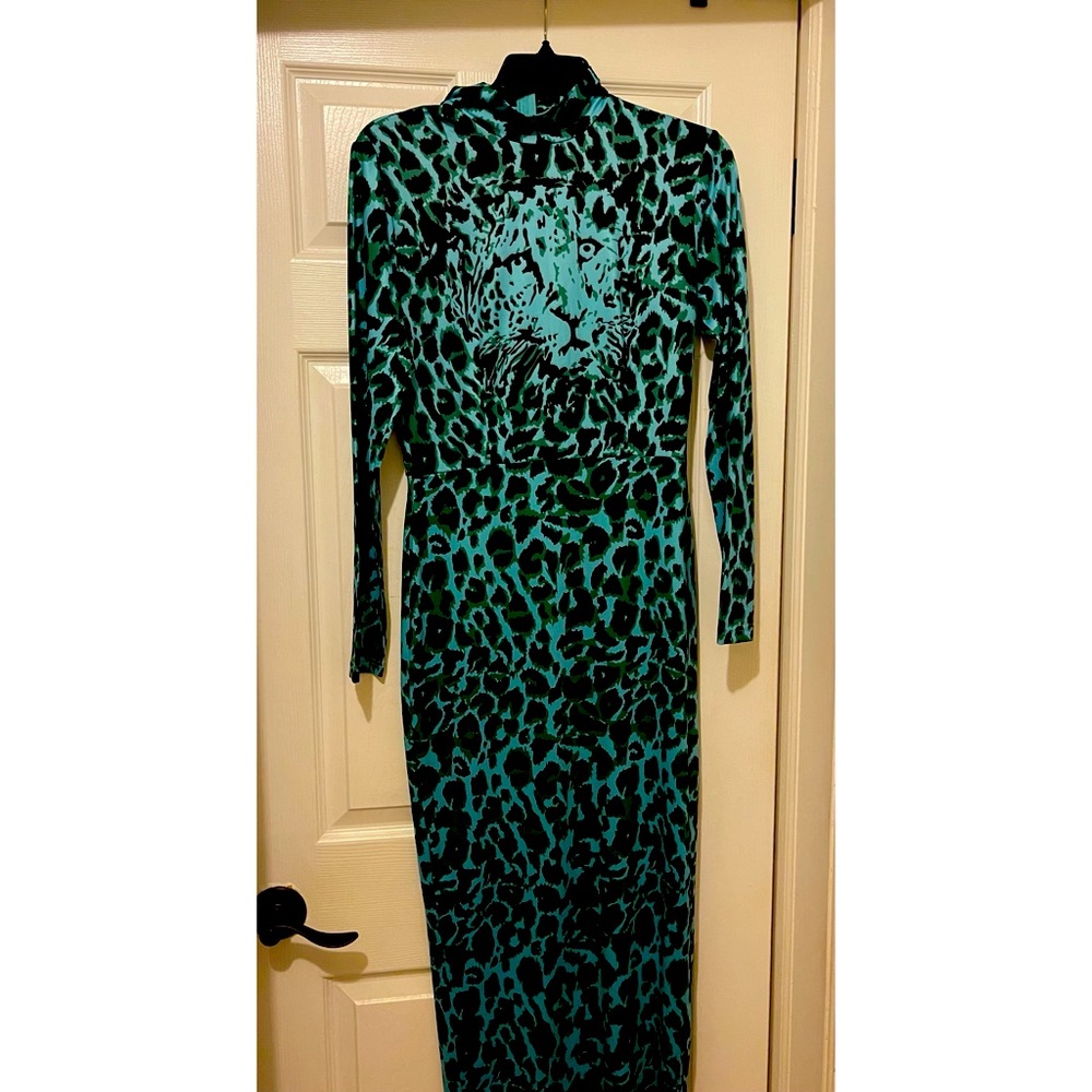 Leopard Dress - Picture 2 of 3